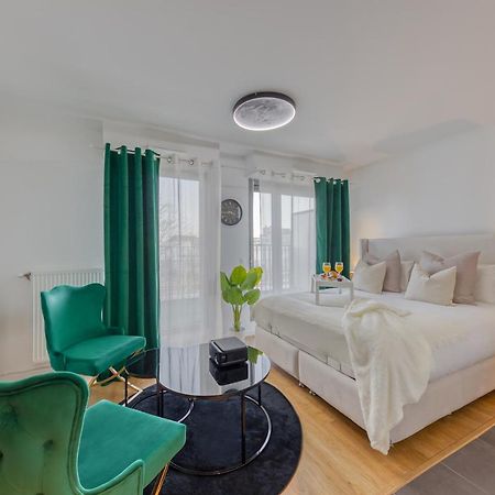 Cinema Moon Luxury - Gare 3Min - Proche Paris Apartamento Massy  Exterior foto