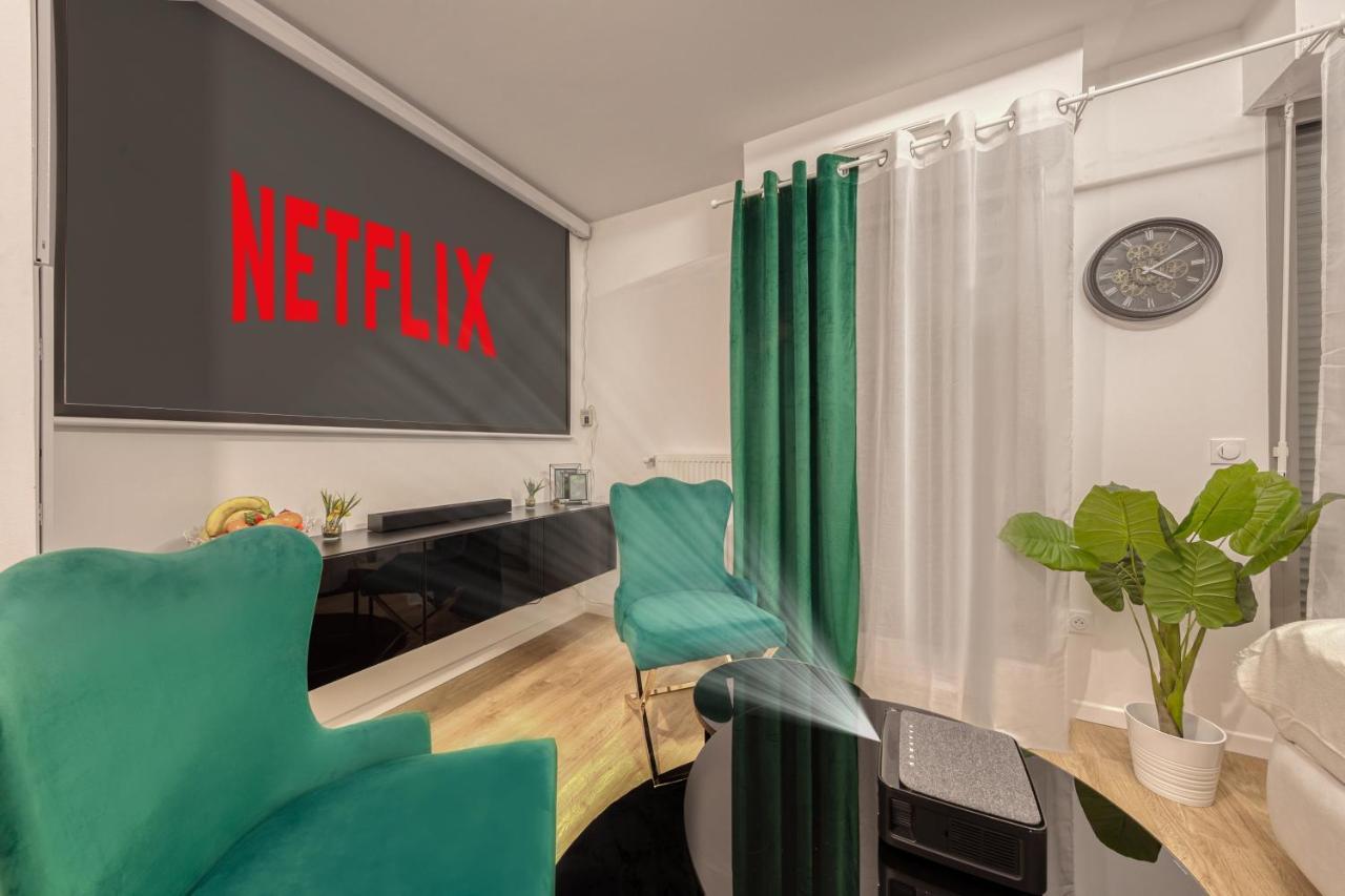 Cinema Moon Luxury - Gare 3Min - Proche Paris Apartamento Massy  Exterior foto